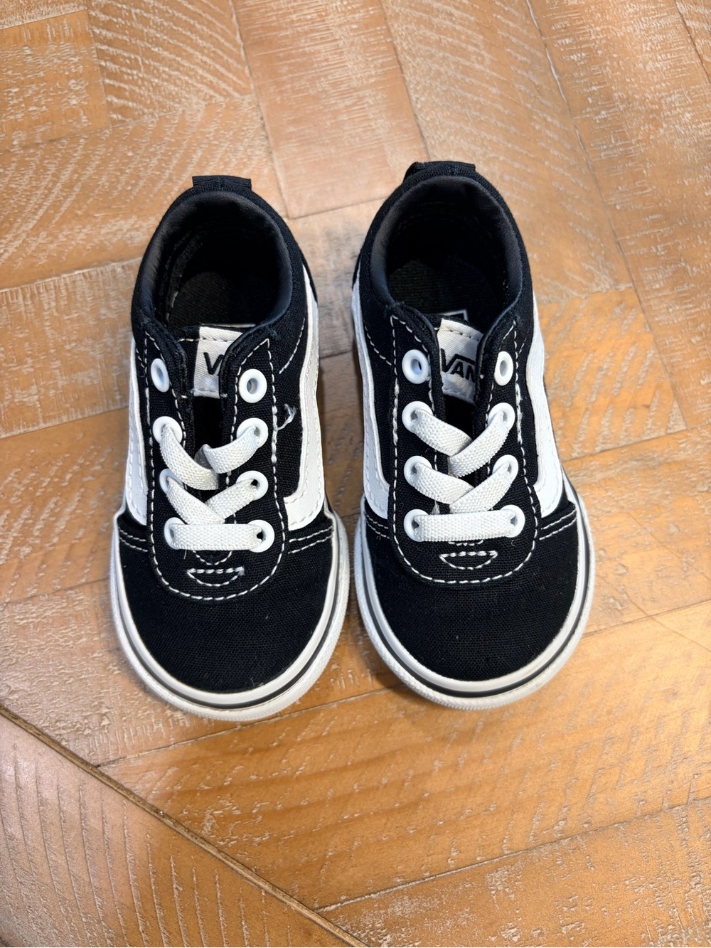Vans Kids Shoe - Picture 7 of 7